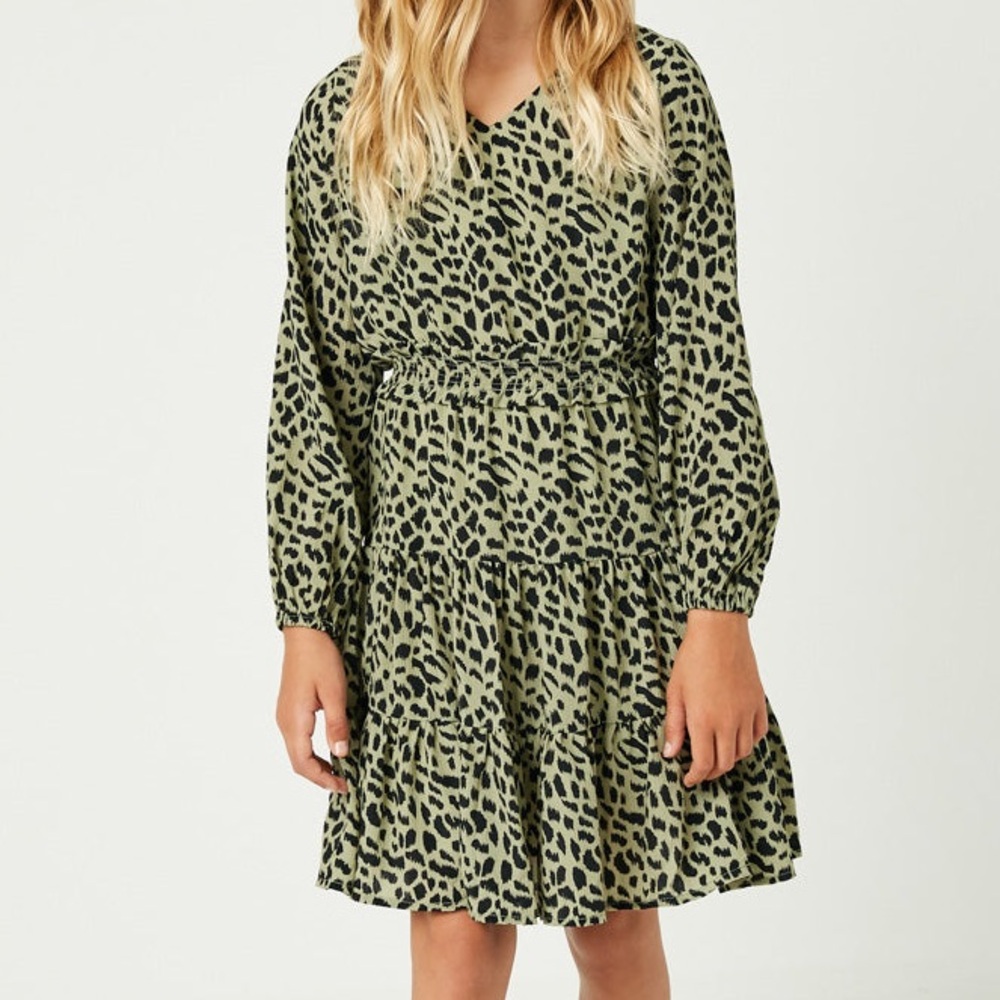 Hayden Los Angeles Girls Small Smocked Waist Ruffle Dress Green w/ Black Print